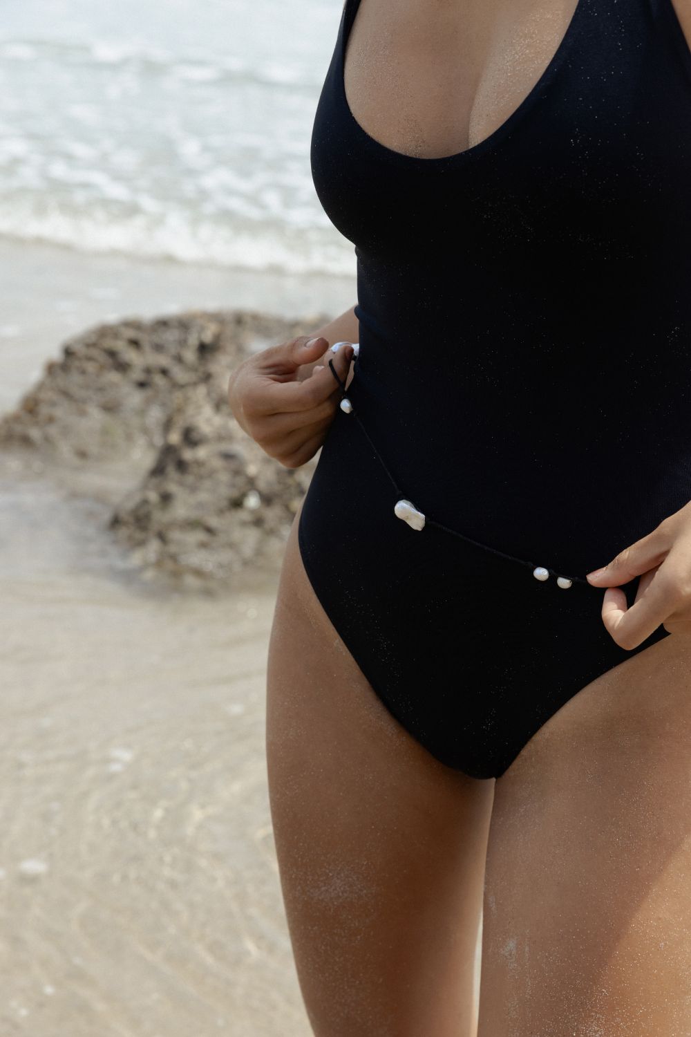 Ena One Piece - True Black